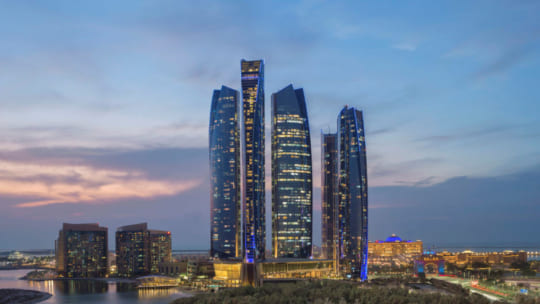 Những điều khiến Abu Dhabi tuyệt diệu hơn Dubai