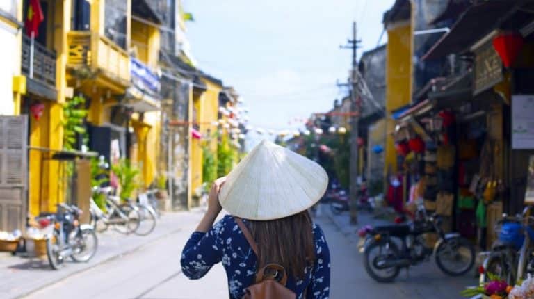 Applying for Vietnam Transit Visa from UAE: Step-by-Step Process