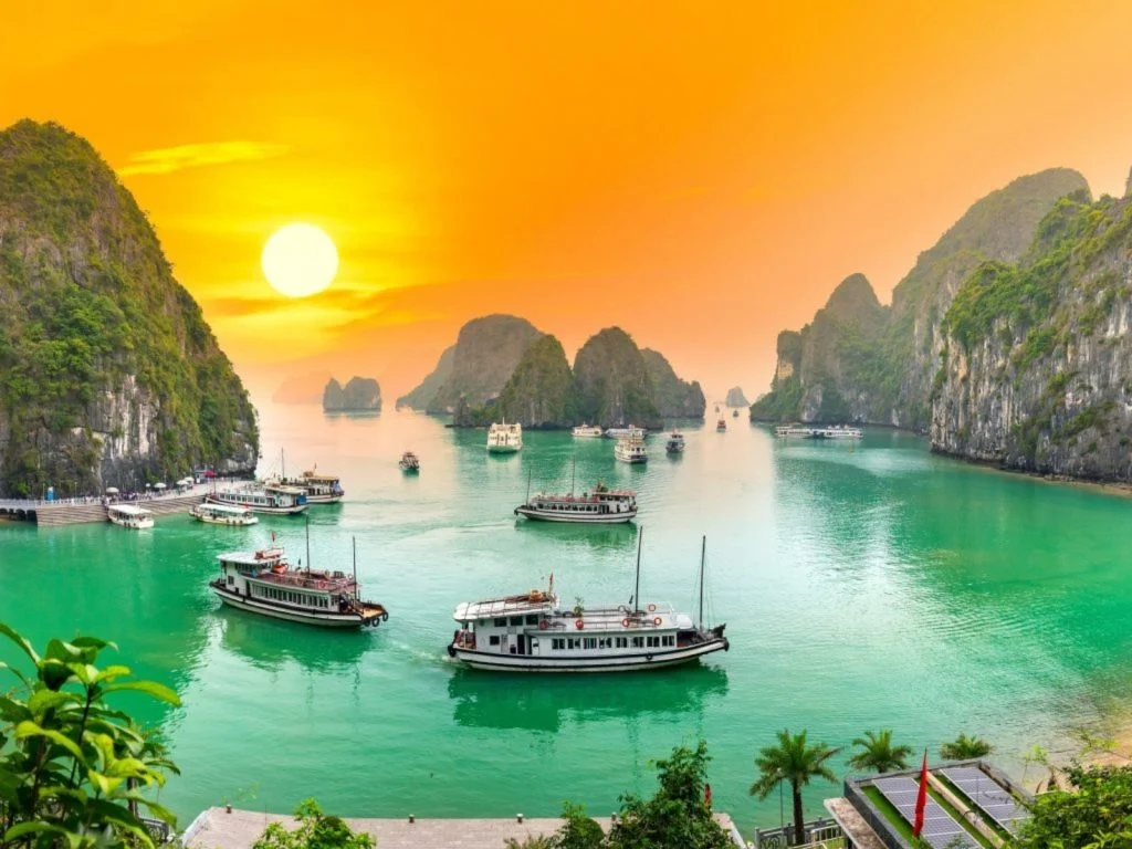 EXPRESS VIETNAM E-VISA FOR TRAVELERS IN THE UAE: GET APPROVED IN 1-2 HOURS